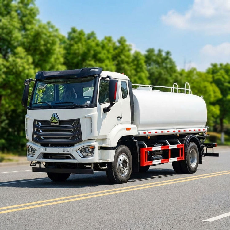 Picture of Sinotruk N Series Water Tanker, 240, 4x2, 3000USG